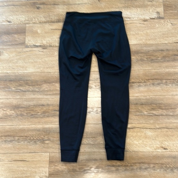 Patagonia Women’s Base Layer Pant Size Medium - Picture 5 of 5